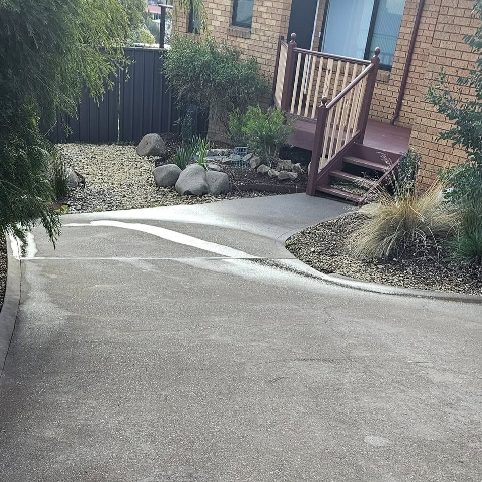 High pressure cleaning
